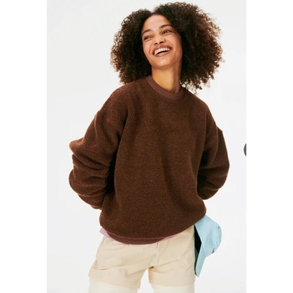 Outdoor Voices Mega Fleece Sweatshirt Size M - Picture 1 of 8